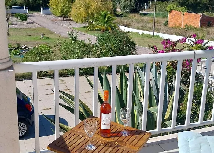 招待所 Casa Da Alegria Boutique Guest 卡尔达斯达·赖尼亚