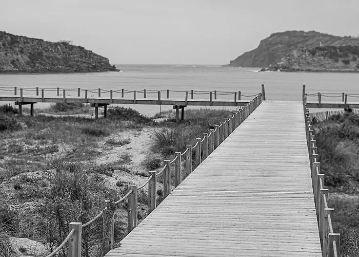 Casa Da Alegria Boutique Guest 5* 卡尔达斯达·赖尼亚